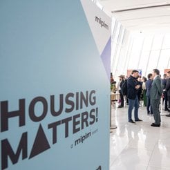 Cykl paneli Housing Matters!, traktujących o problemie dostępności mieszkań, po raz trzeci towarzysz