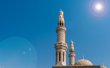 Czy nawoływanie z minaretu jest tym samym co kościelne dzwony?