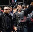 Rozmowy na szczycie: Władimir Putin wymienia opinie z Aleksandrem Załdostanowem, lipiec 2009