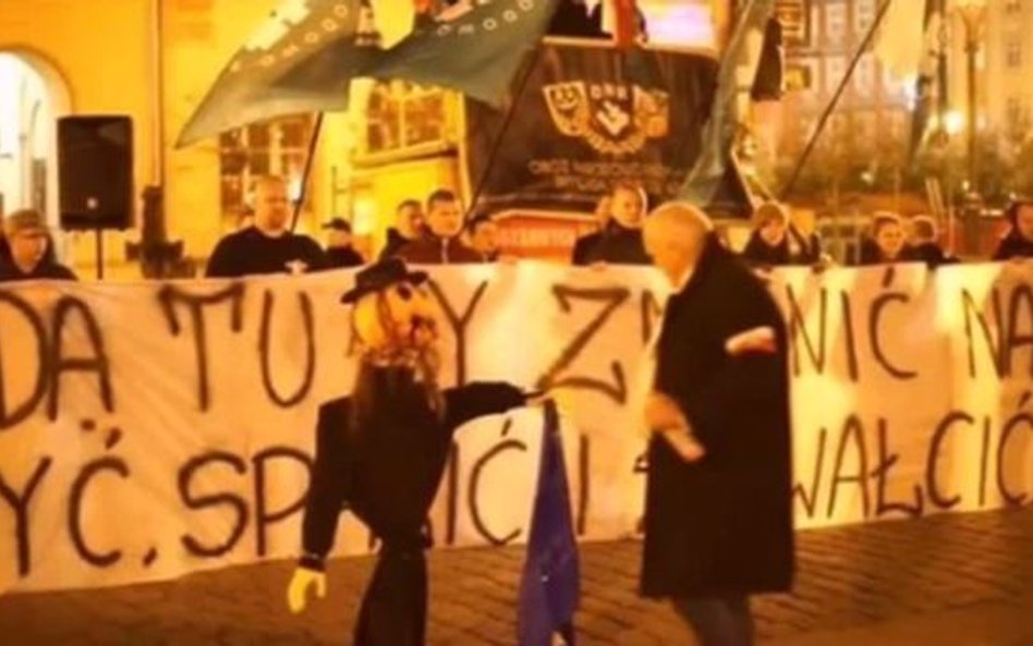 Bez więzienia za spalenie kukły Żyda
