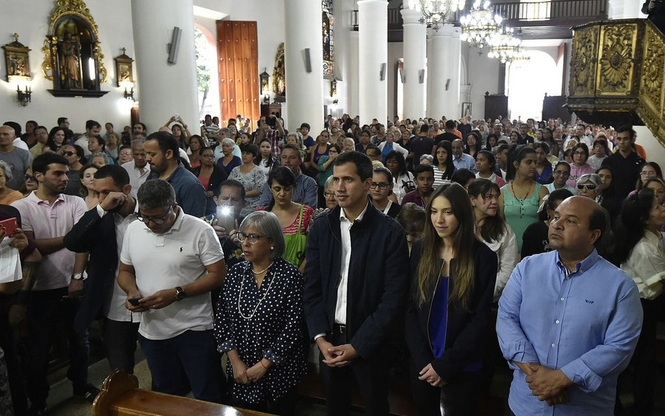 Guaido wzywa do protestów "w każdym zakątku Wenezueli"