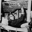 Margaret Hamilton (ur. 17 sierpnia 1936 r.) – amerykańska informatyczka. Wraz z kierowanym przez sie