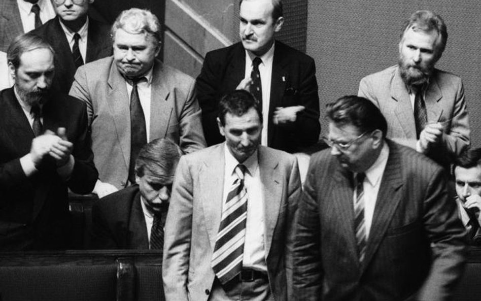 Sejm, 4 czerwca 1992 r. Upadek rządu Jana Olszewskiego