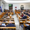 Senat w sierpniu zamontuje system do głosowania na sali obrad za 6 mln zł