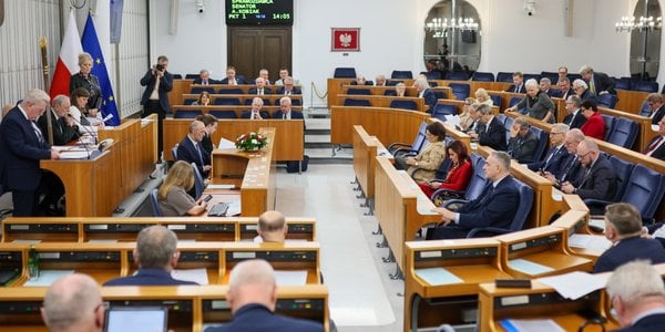 Senat zamontuje system do głosowania za 6 mln zł. „Trudno dłużej udawać, iż nie żyjemy w XXI w.”