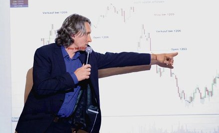 Niemiecki trader Birger Schäfermeier odkrył część swojego warsztatu inwestycyjnego oraz na żywo hand