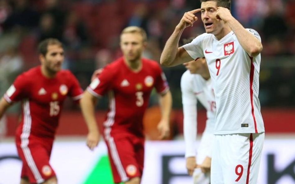 Robert Lewandowski miał w meczu z Armenią powody do frustracji