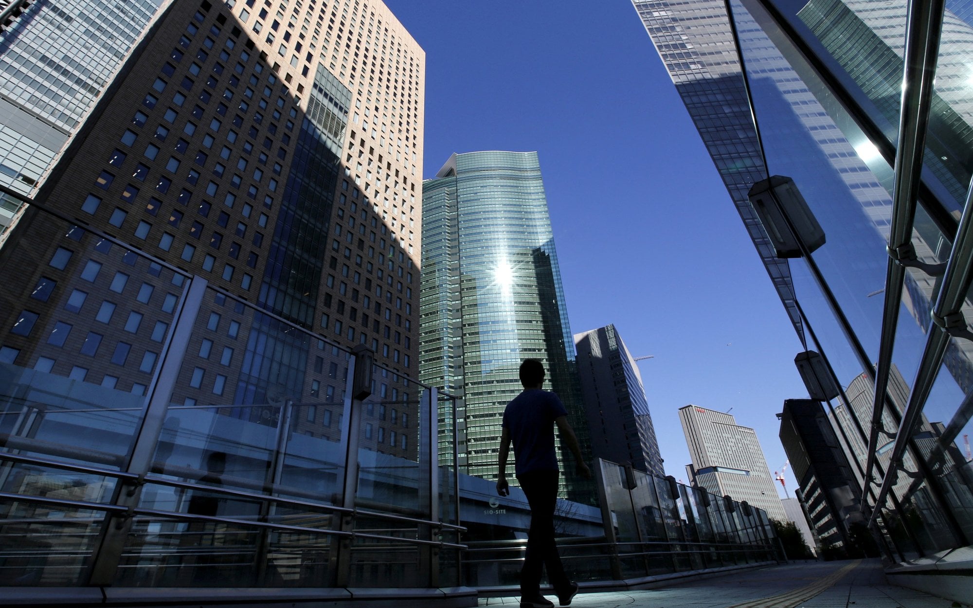 Wyprzedaż japońskich obligacji trwa, rentowność 10-latek na 27-letnim szczycie