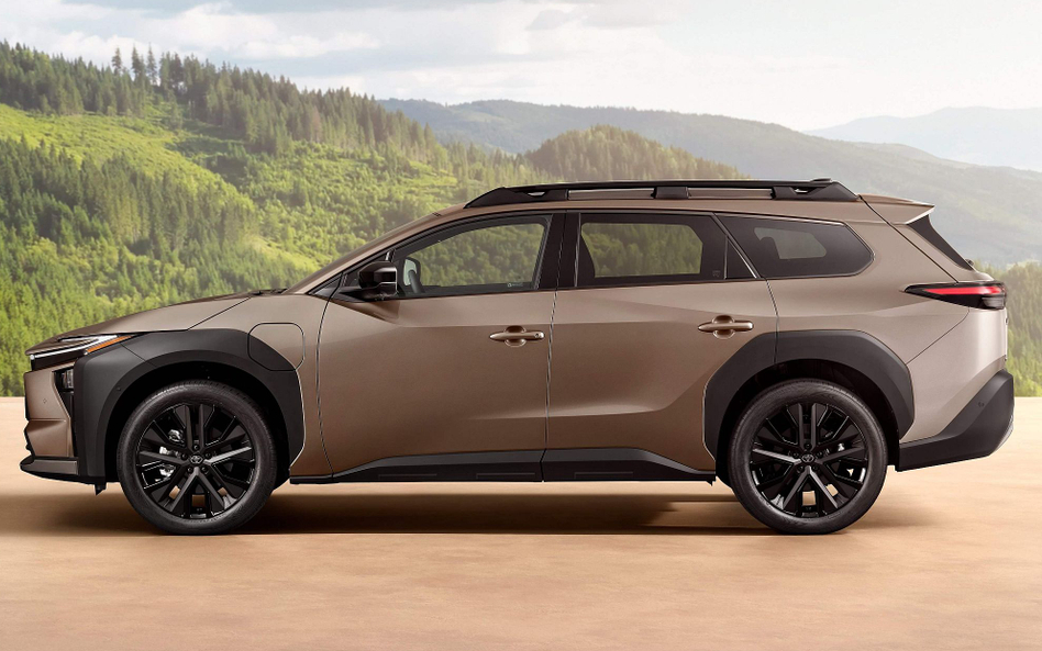 Nowy model Toyoty to wariant znanego, elektrycznego bZ4X
