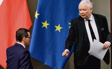 Jarosław Kaczyński promuje Mateusza Morawieckiego, mimo że premier nie jest popularny w PiS
