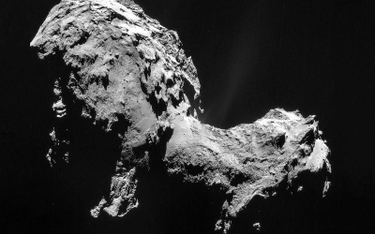 Zdjęcia 67P/Czuriumow-Gierasimienko wykonane przez sondę Rosetta