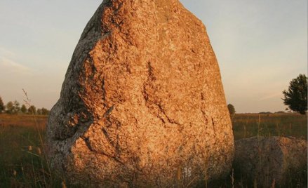 Jedną z atrakcji Suwalskiego Parku Krajobrazowego są skupiska głazów.