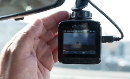 Sądy nie chcą nagrań z samochodowej kamerki. Jest propozycja
