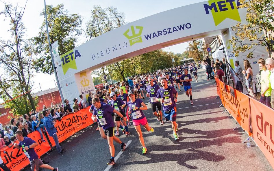 Po raz ósmy odbył się jeden z najpopularniejszych biegów masowych w Polsce - „Biegnij Warszawo".