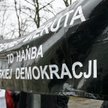 Dzika reprywatyzacja: Lewica ściga się z PiS na projekty