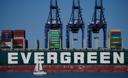 Statek Evergreen - zdjęcie ilustrujące