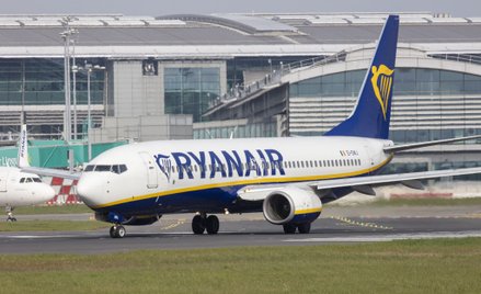 Ryanair znosi opłatę za zmianę rezerwacji