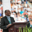 O. John Bashobora na Stadionie Narodowym