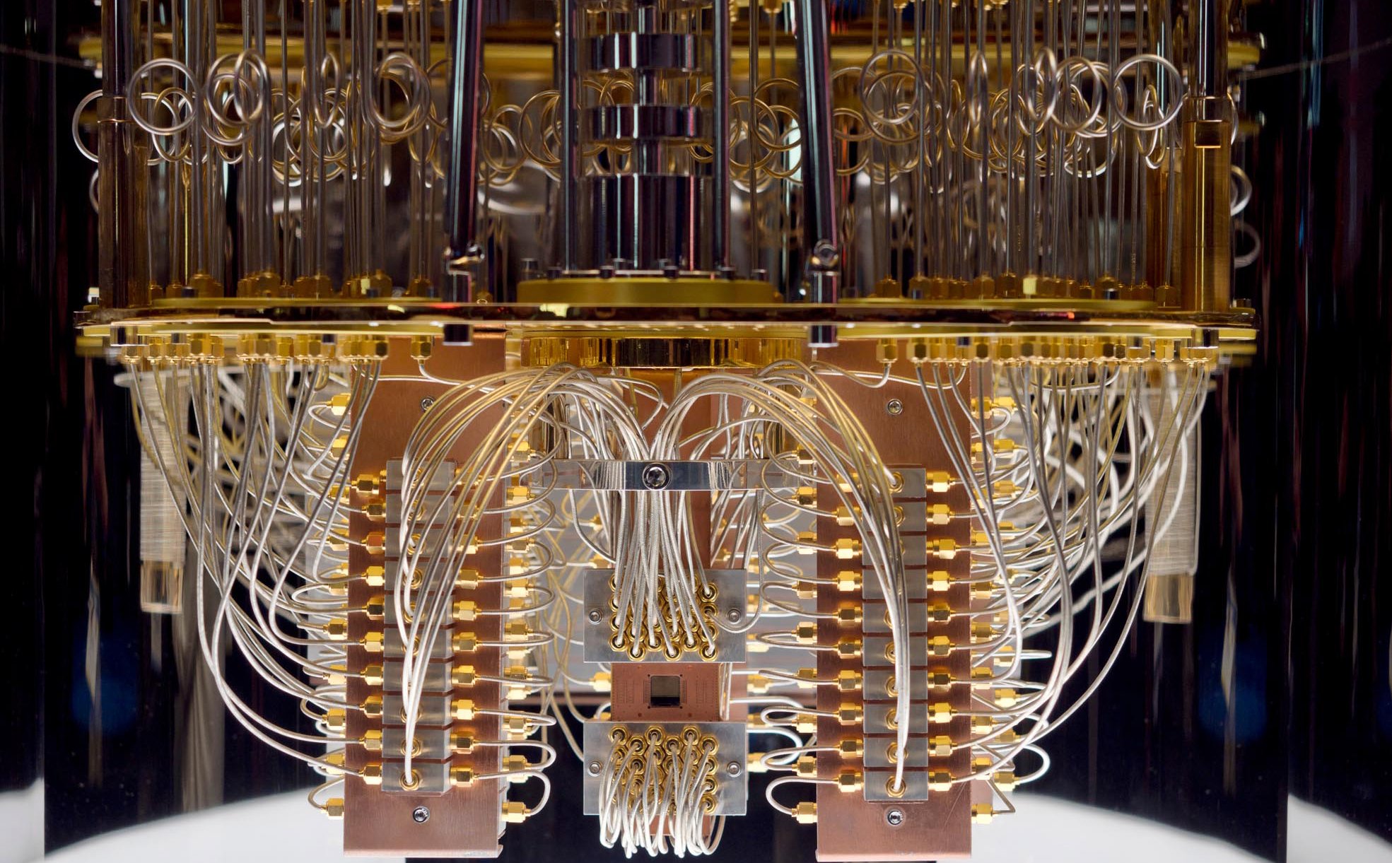 Kwantowy przełom. Powstał pierwszy na świecie komputer na krzemowych procesorach