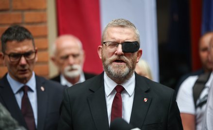 Zuzanna Dąbrowska: Braun i mityczne komory gazowe