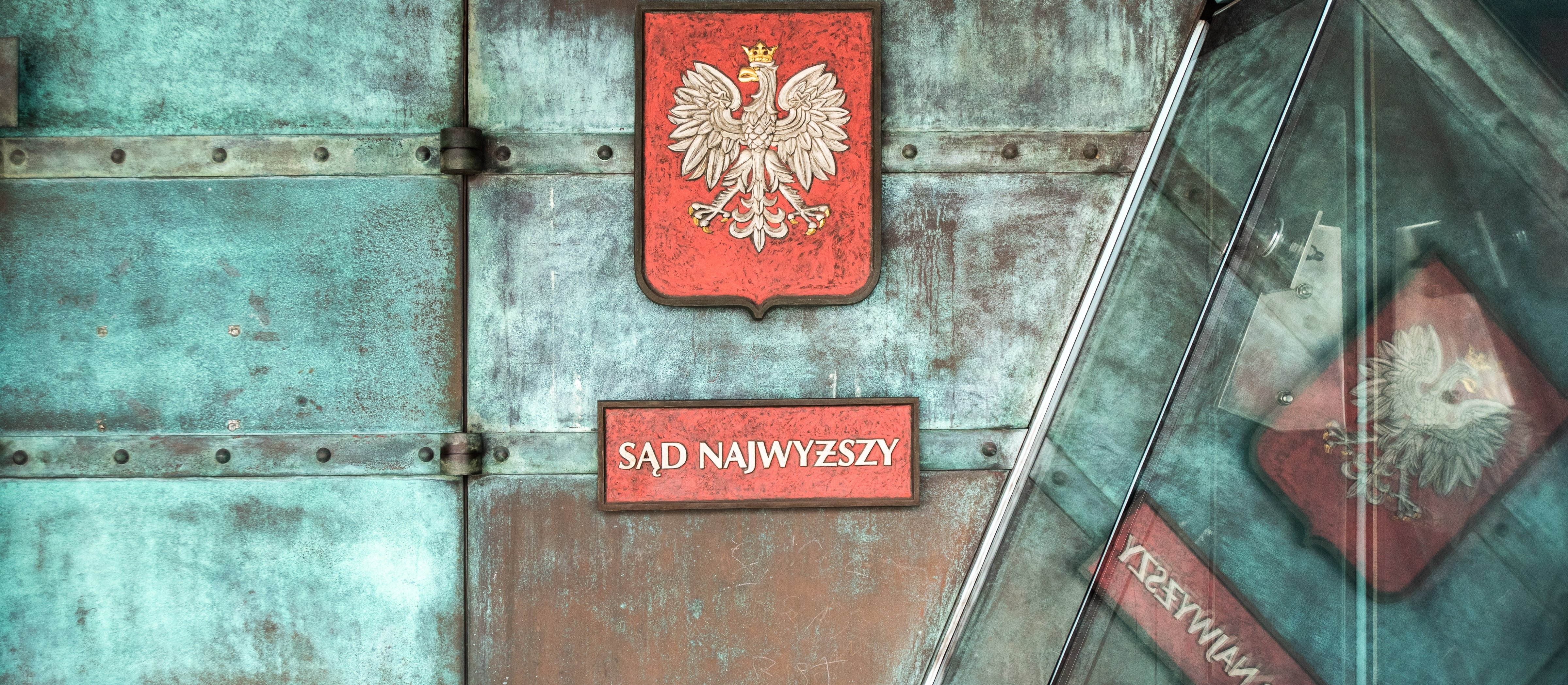 Żona zdradzała, biznes podupadł. Sąd zwolnił męża z obowiązku rekompensaty straty