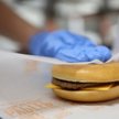 McDonald's podnosi cenę cheeseburgera. Po raz pierwszy od 14 lat