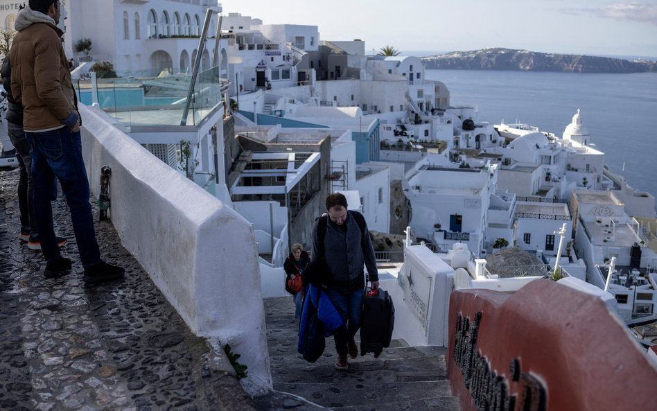 Trzęsienie ziemi na Santorini. „Wyspa opustoszała”