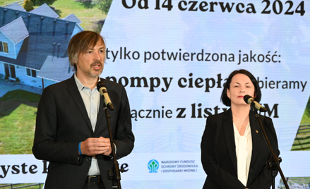 Konferencja prasowa w MKiŚ. Prezes NFOŚiGW Dorota Zawadzka-Stępniak oraz wiceminister klimatu i środ
