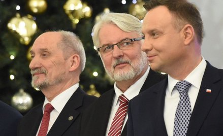 Oświadczenie byłych szefów MSZ: Ta ustawa będzie na czarnych kartach historii Sejmu
