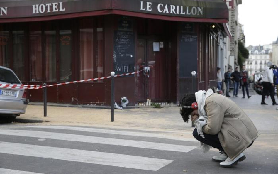 Paryż smutny i sparaliżowany