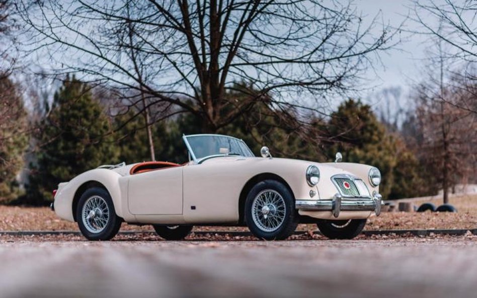 MG MGA tchnął ducha nowoczesności w brytyjską markę. Model ten był produkowany od 1955 do 1962 roku.