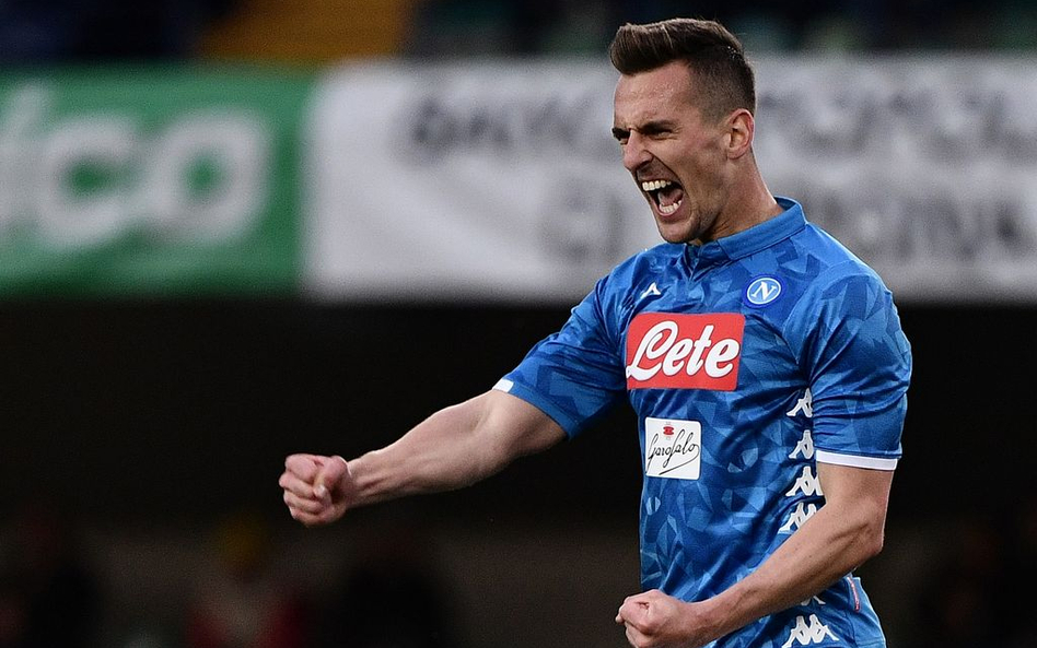 Zieliński podał, Milik strzelił, Chievo spada z Serie A
