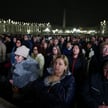 Na placu Św. Piotra w Watykanie nie ustaja modlitwy o zdrowie papieża