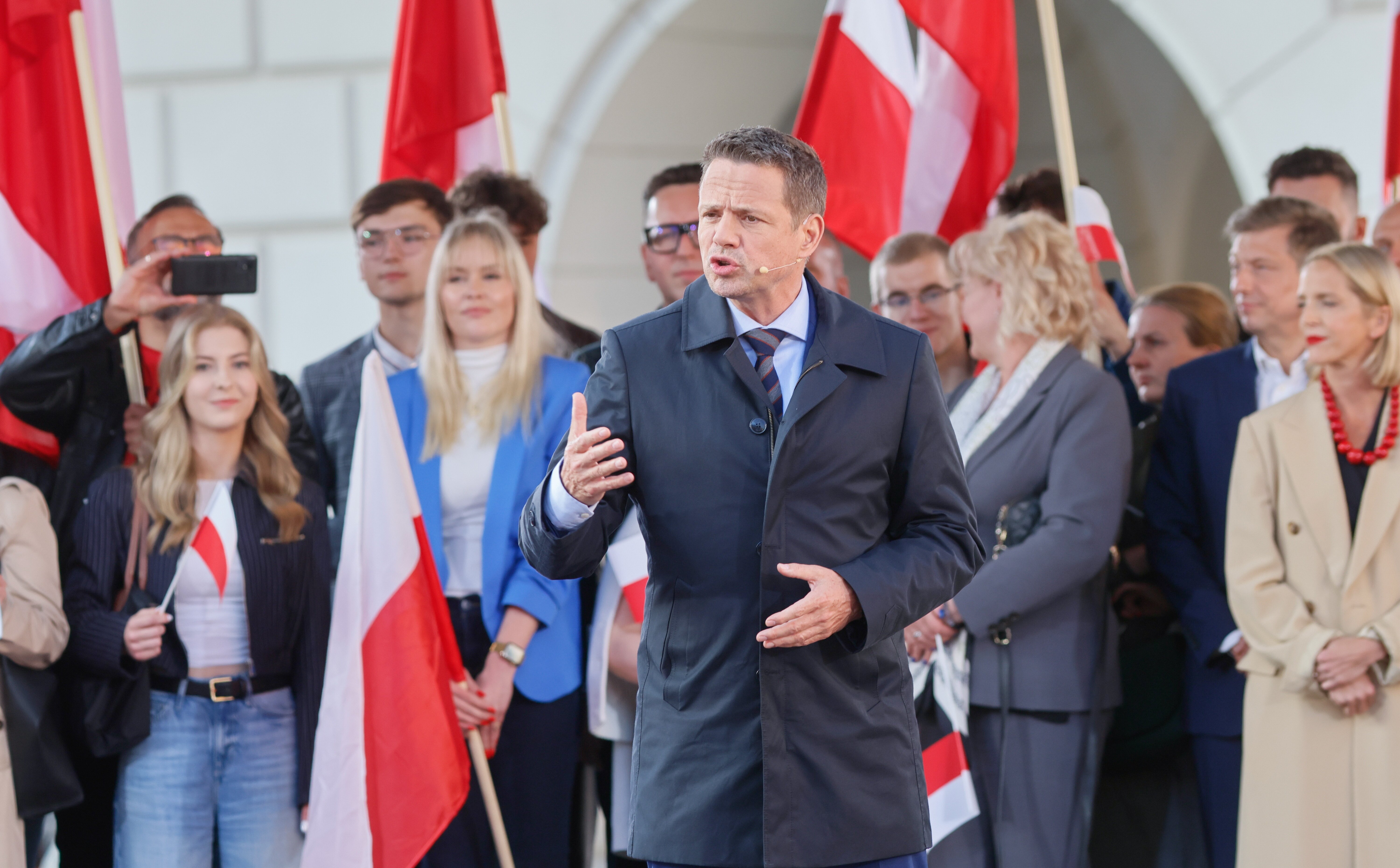 Trzaskowski nie stawił się na debacie w Końskich. Był na wiecu w Kaliszu