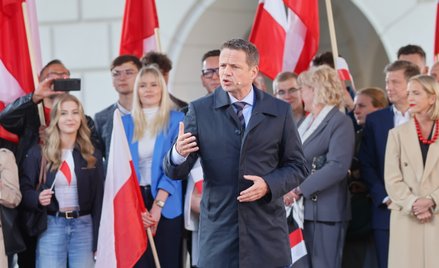 Rafał Trzaskowski na wiecu wyborczym na Rynku w Kaliszu