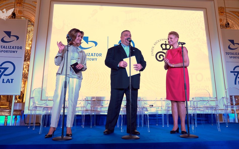 Rolę gospodarzy spotkania z okazji 70-lecia Totalizatora Sportowego pełnili: Beata Stelmach, prezes 