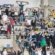 Po raz pierwszy w tym sezonie mecze PGE Ekstraligi na stadionie mogli oglądać kibice. Na zdjęciu fan