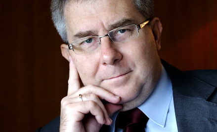 Ryszard Czarnecki: Premier bojący się posłów to paranoja władzy