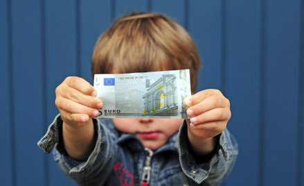 Sondaż: Czy już czas na ograniczenia w 500 plus dla uchylających się od pracy