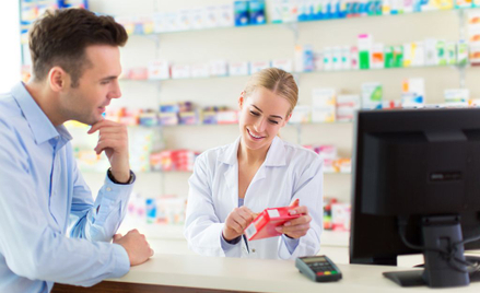 Ustawa o zawodzie farmaceuty: aptekarz ma być niezależny i kierować się dobrem pacjenta