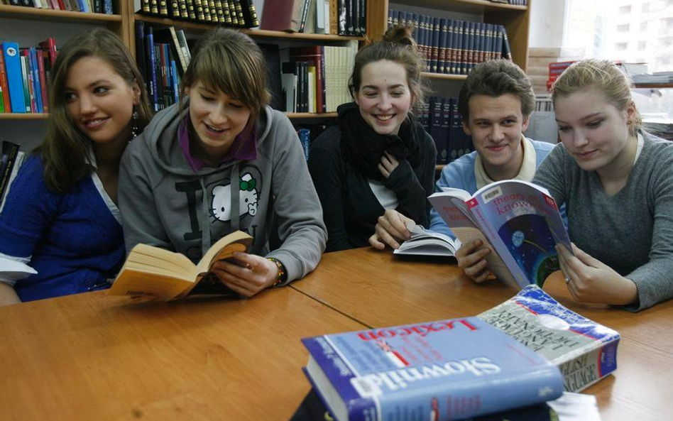 Poglądy polityczne mają wpływ na edukację