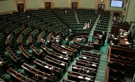 Polska lokalna kontra rząd