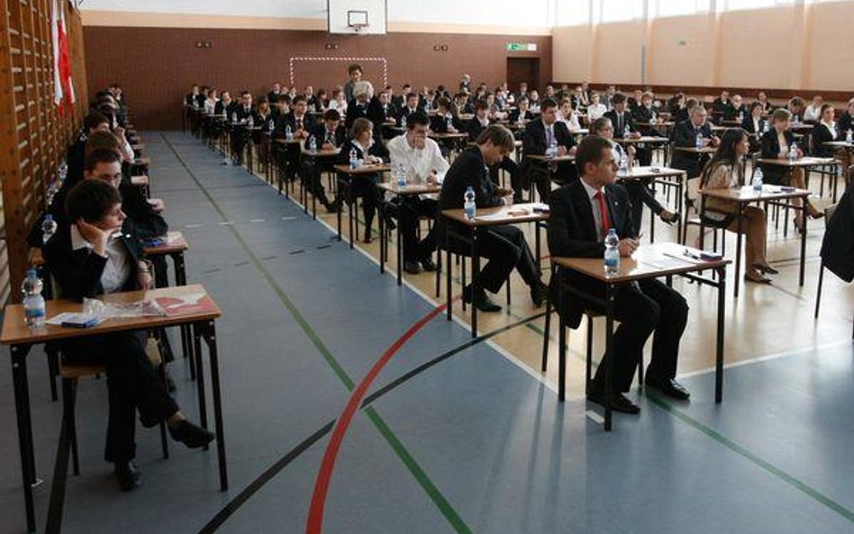 Prawa tych, którzy nie zdali albo unieważniono im egzamin