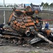 Zniszczony rosyjski czołg w rejonie Charkowa