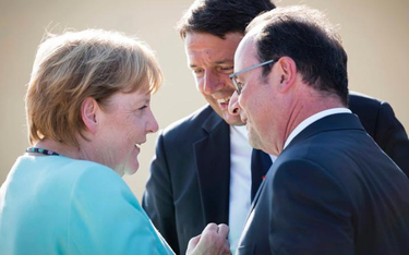 Merkel, Renzi, Hollande: wiele uśmiechów, efektów mało.