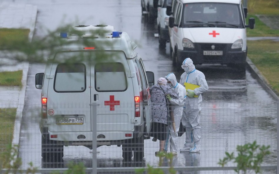 WHO: Padł światowy rekord dobowej liczby zakażeń koronawirusem