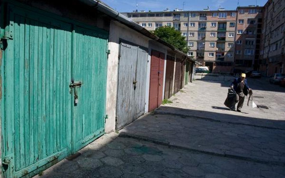 Garaże i biomasa bez zezwoleń