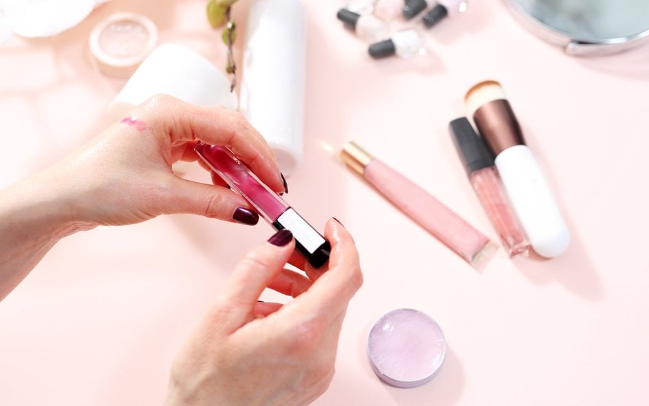 Od 1 maja wchodzą w życie przepisy ograniczające stosowanie srebra w kosmetykach