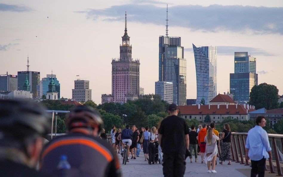 Ranking miast świata. Awans Warszawy – już droga, jeszcze nie najlepsza do życia