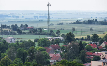 Komórkowe telekomy kierują się na wieś